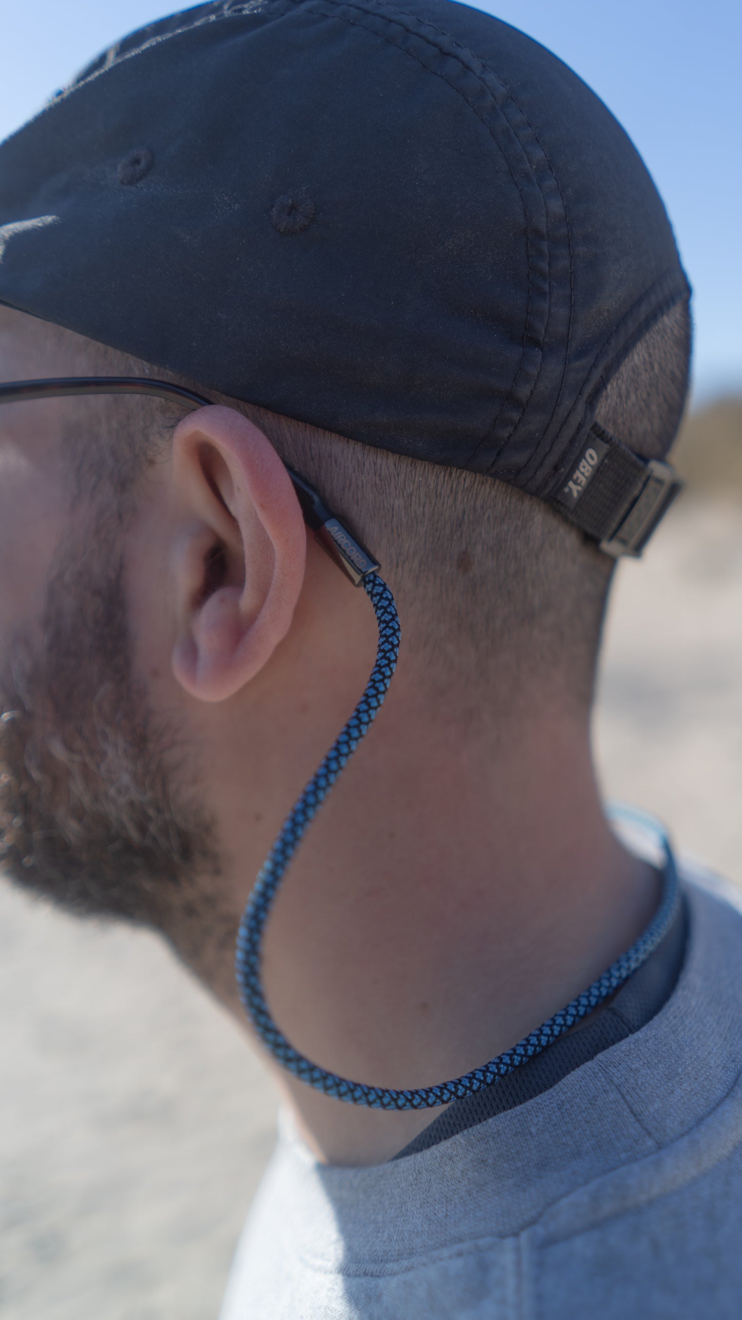 NEON BLUE – DIAMOND